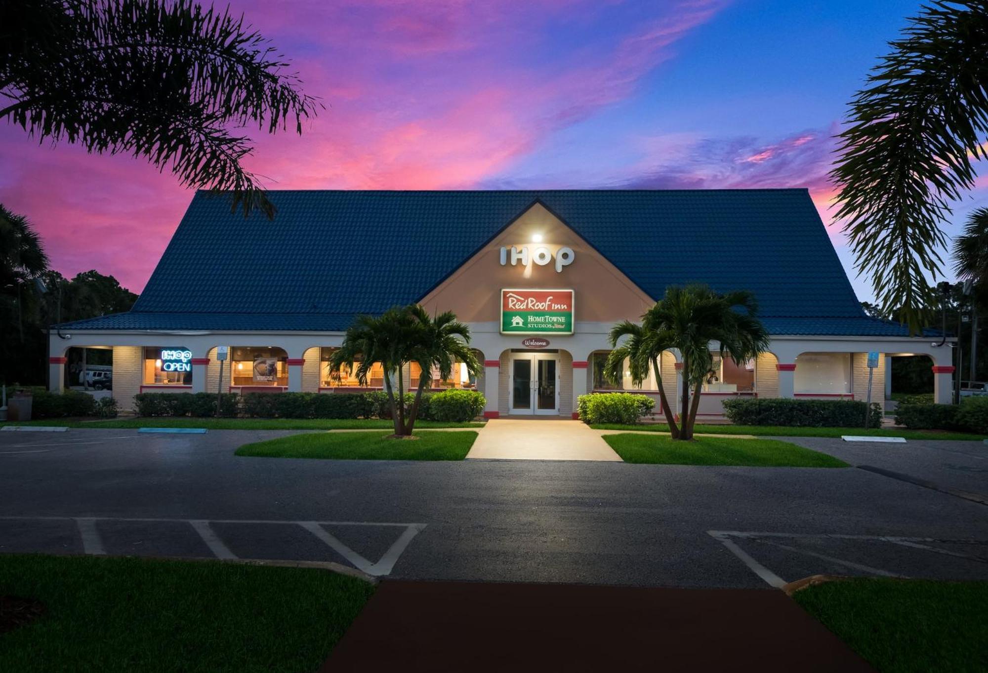 Hometowne Studios By Red Roof Vero Beach - I-95 Exterior foto